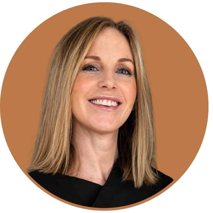 Kari Kemper - Sellwood Yoga Instructor